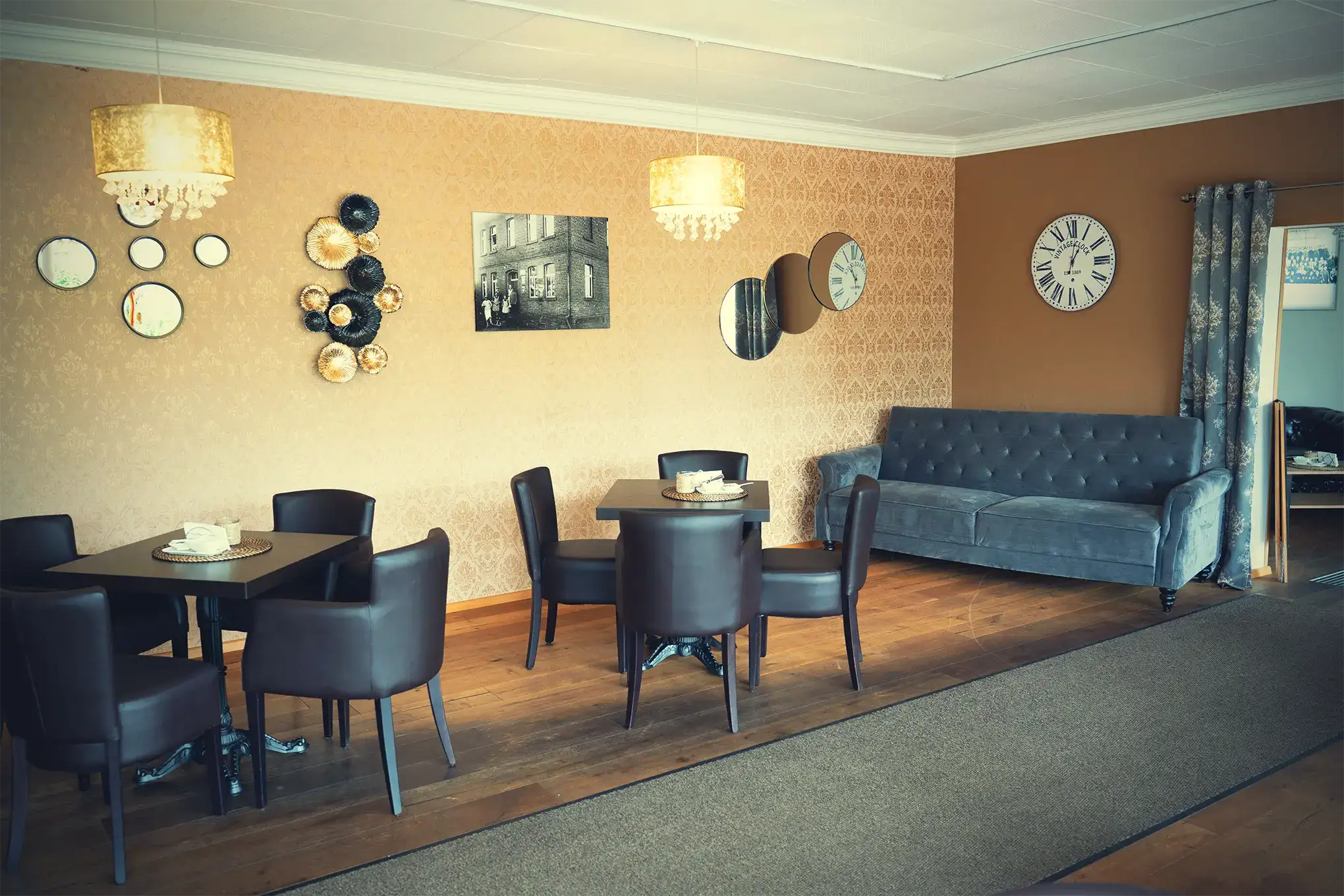 kaliens_cafe_wohnzimmeratmosphaere